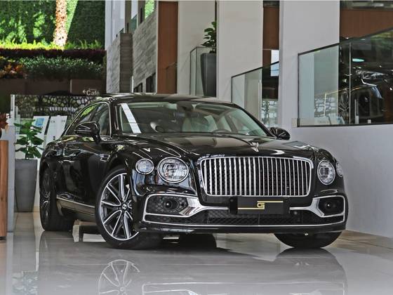 BENTLEY FLYING SPUR 2.9 V6 HYBRID AUTOMÁTICO BENTLEY FLYING SPUR 2.9 V6 HYBRID AUTOMÁTICO